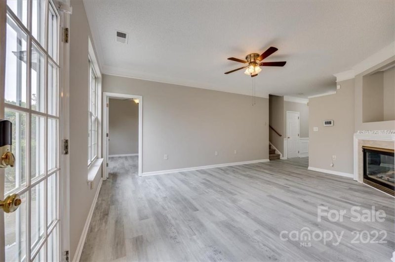 Property image 5 at 15524 Dehavilland Drive, Charlotte, NC 28278