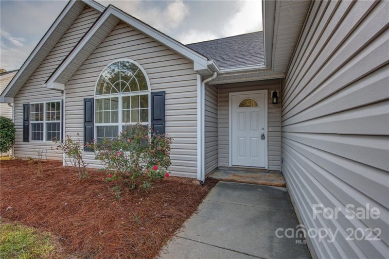 Property image 3 at 2532 Gelsinger Avenue, Bessemer City, NC 28016