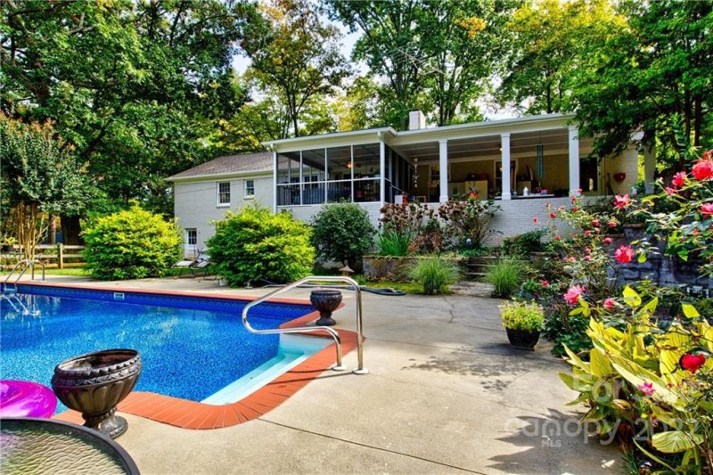 Property image 2 at 966 Hampton Place, Mooresville, NC 28115