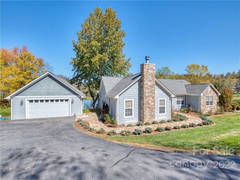 Property image 2 at 122 Coyote Hollow Road, Waynesville, NC 28785