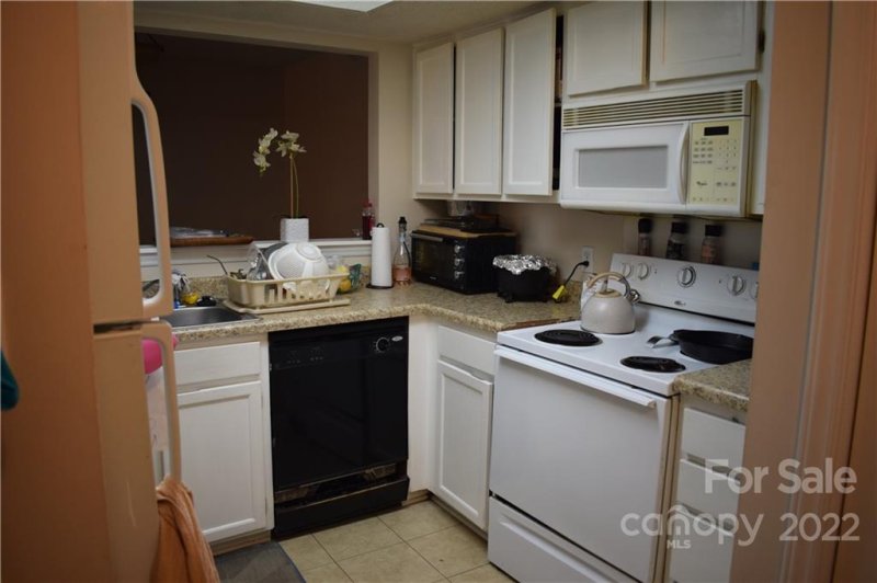 Property image 4 at 5308 Amity Springs Drive, Charlotte, NC 28212