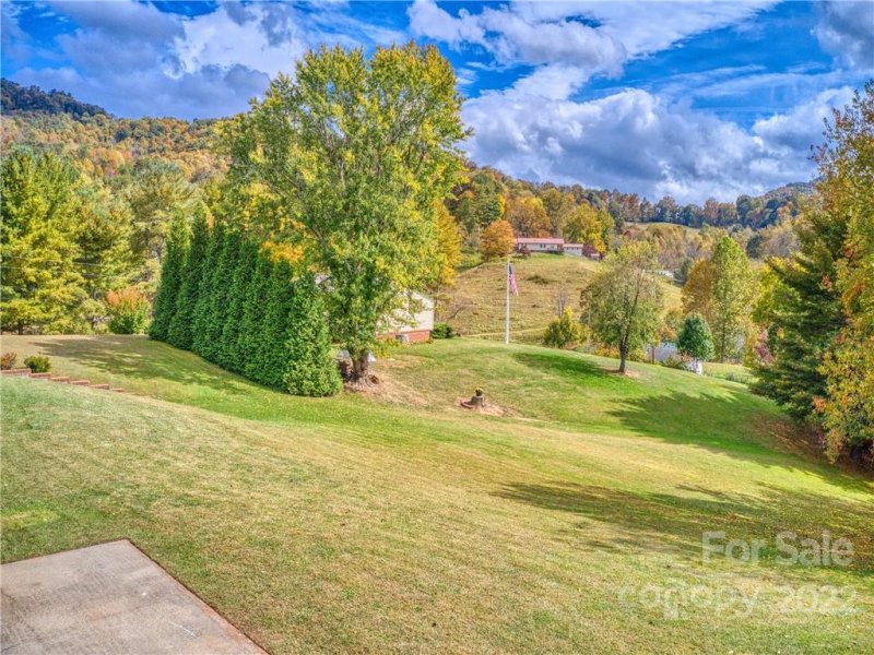 Property image 5 at 63 Hampshire Lane, Canton, NC 28716