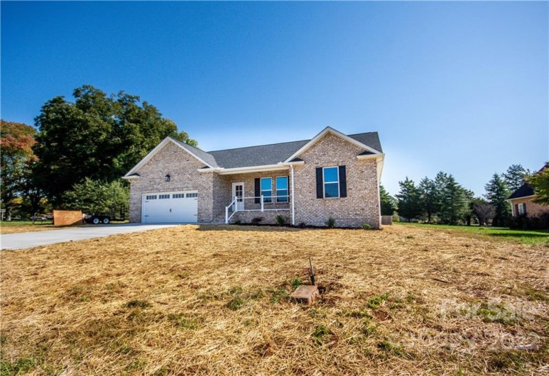 Property image 3 at 119 Postell Drive, Statesville, NC 28625