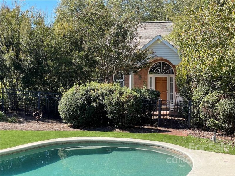 Property image 5 at 651 Powder Horn Lane, Indian Trail, NC 28079