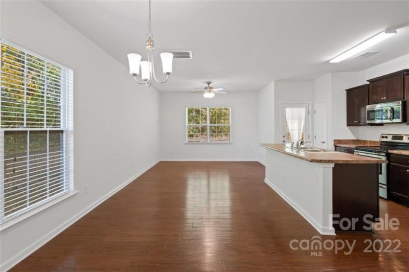 Property image 4 at 8916 Bradstreet Commons Way, Charlotte, NC 28215