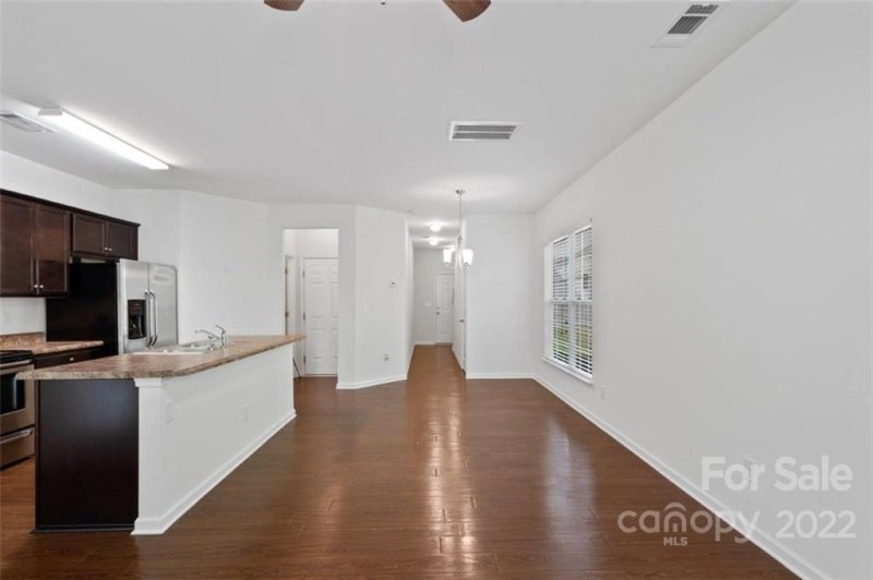 Property image 5 at 8916 Bradstreet Commons Way, Charlotte, NC 28215