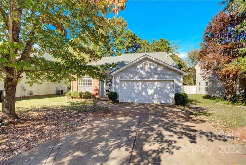 Property image 2 at 10522 Wilson Glen Drive, Charlotte, NC 28214