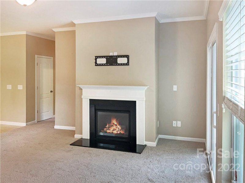 Property image 5 at 8019 Hereford Street, Charlotte, NC 28213