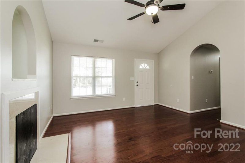 Property image 5 at 5301 Park Place Drive, Dallas, NC 28034