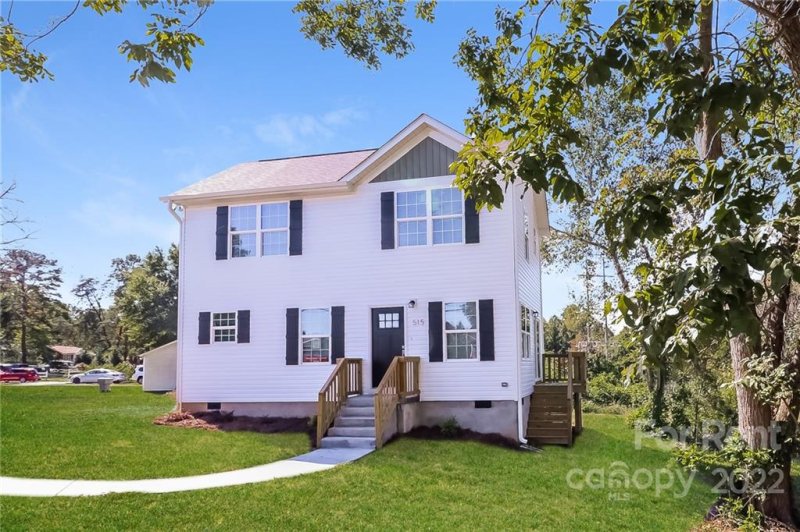 Property image 2 at 515 Kings Mountain Street, Clover, SC 29710