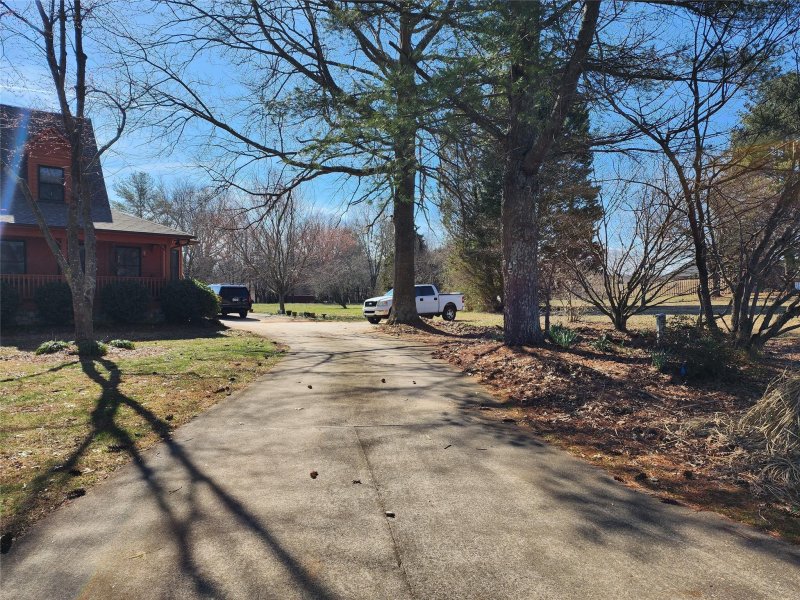 Property image 4 at 11 Knob Hill Road, Taylorsville, NC 28681