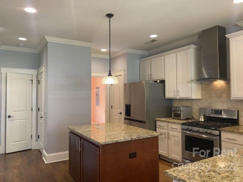 Property image 3 at 1316 Downs Avenue, Charlotte, NC 28205