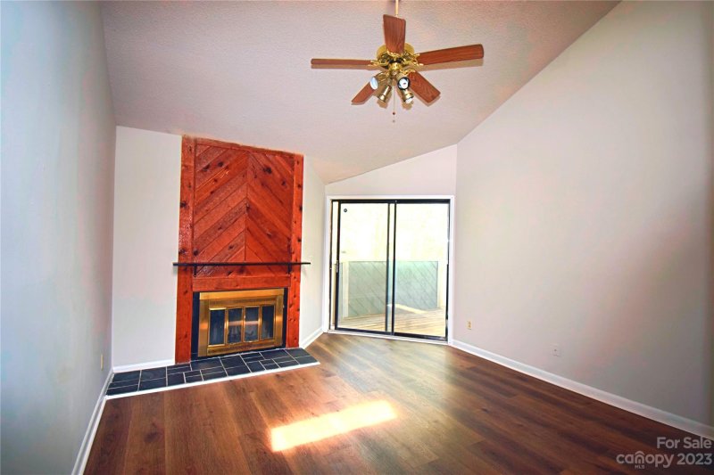 Property image 5 at 4425 Sharon Chase Drive, Charlotte, NC 28215