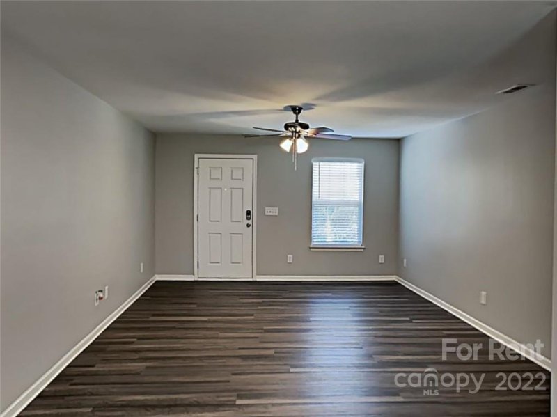 Property image 3 at 5117 Oak Pasture Lane, Charlotte, NC 28269