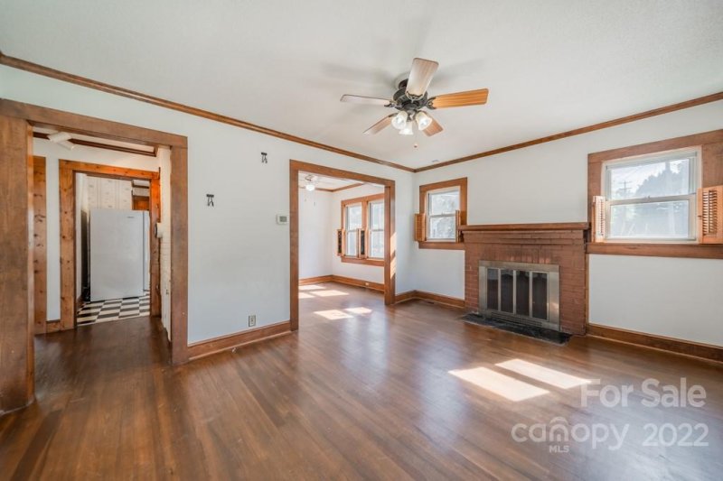 Property image 4 at 1744 Davis Park Road, Gastonia, NC 28052