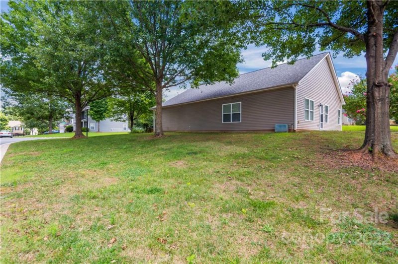Property image 5 at 2133 Seabrook Lane, Fort Mill, SC 29715