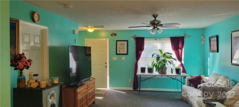 Property image 2 at 6816 Squirrels Foot Court, Charlotte, NC 28217