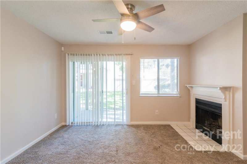 Property image 3 at 2539 Stockbridge Drive, Charlotte, NC 28209