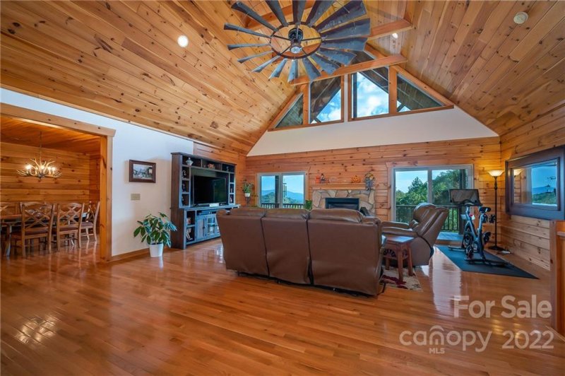 Property image 4 at 537 Summit Parkway, Bostic, NC 28018