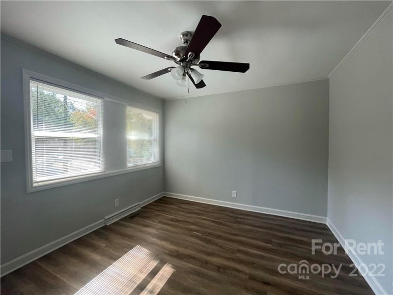 Property image 2 at 2746 Mary Avenue, Gastonia, NC 28052