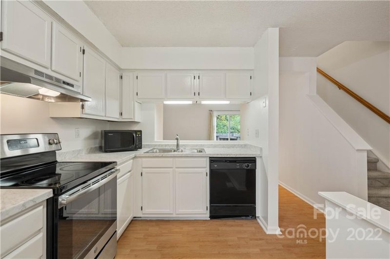 Property image 4 at 623 Lex Drive, Charlotte, NC 28262