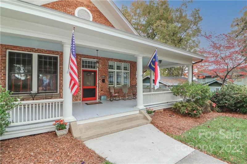 Property image 3 at 412 Armfield Street, Statesville, NC 28677