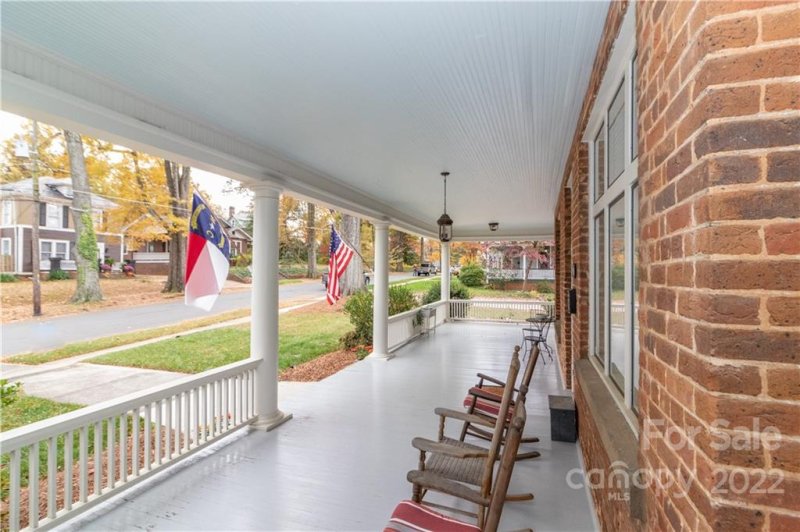 Property image 4 at 412 Armfield Street, Statesville, NC 28677