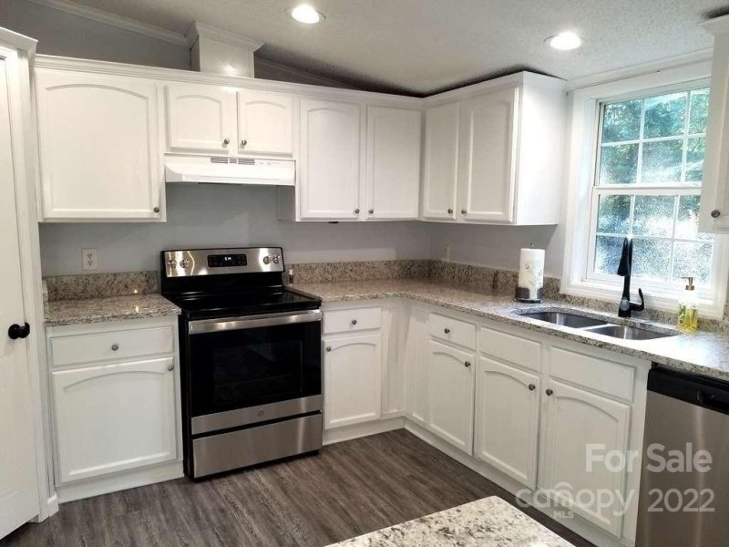 Property image 4 at 4730 Sierra Drive, Maiden, NC 28650