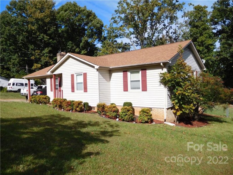 Property image 2 at 4316 Pinto Lane, Gastonia, NC 28052