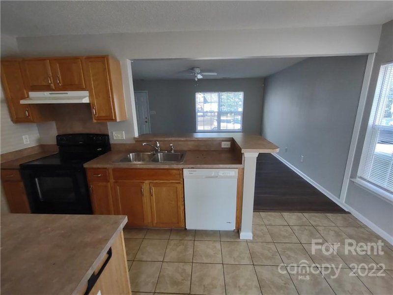 Property image 2 at 10544 Katie Creek Court, Charlotte, NC 28213