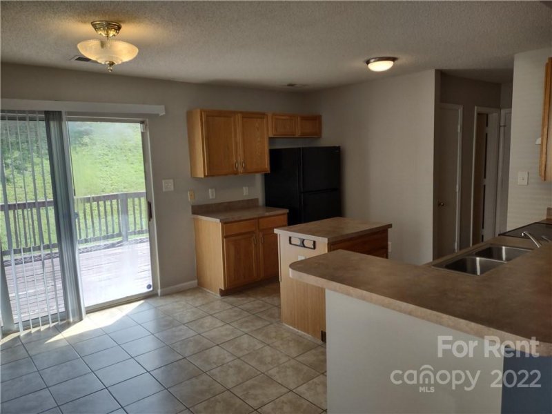 Property image 3 at 10544 Katie Creek Court, Charlotte, NC 28213