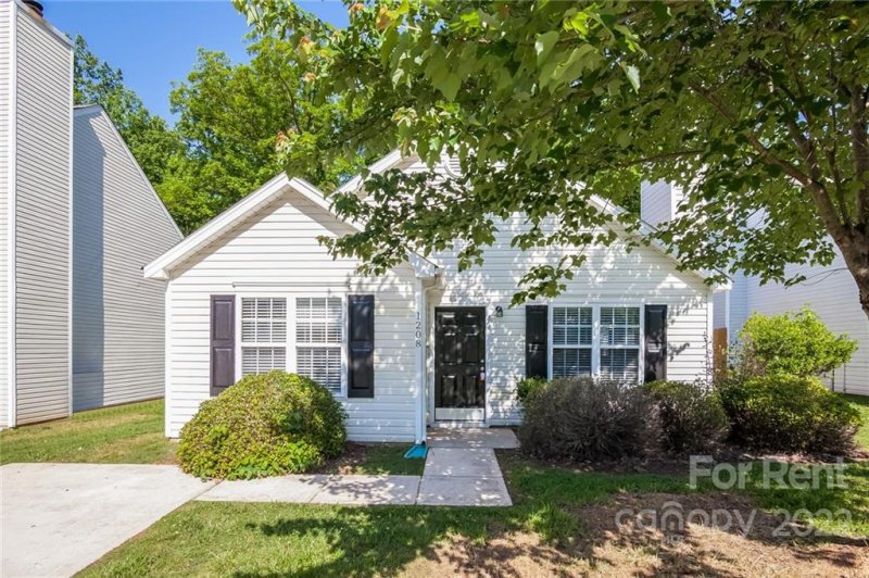 1208 Mcallister Drive