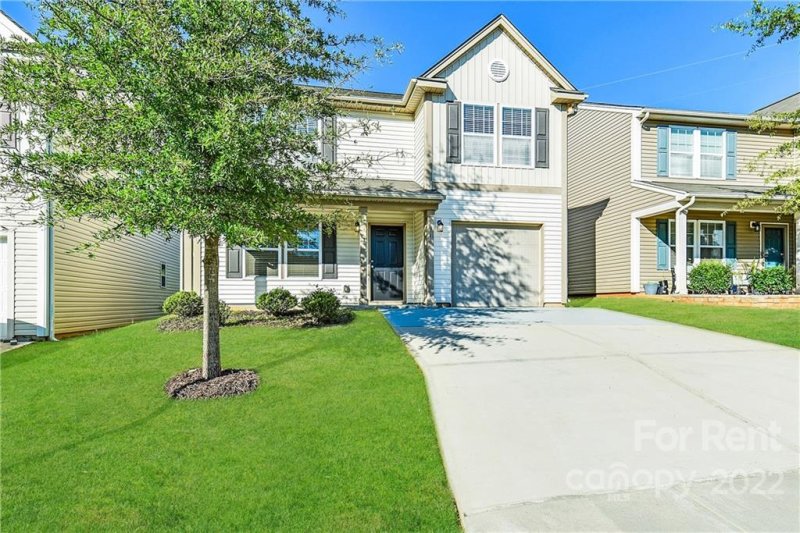 Property image 2 at 746 Mountain Quail Drive, Charlotte, NC 28216