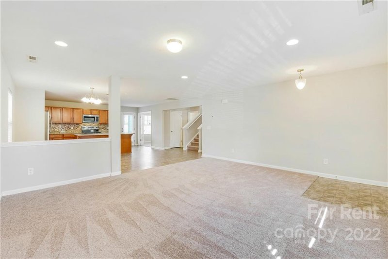 Property image 5 at 746 Mountain Quail Drive, Charlotte, NC 28216