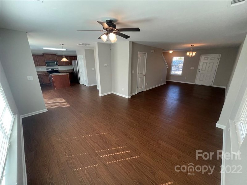 Property image 2 at 2508 Walnut Forest Drive, Charlotte, NC 28216