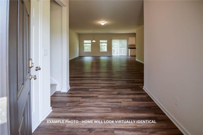 Property image 3 at 5004 Kings Pinnacle Drive, Kings Mountain, NC 28086