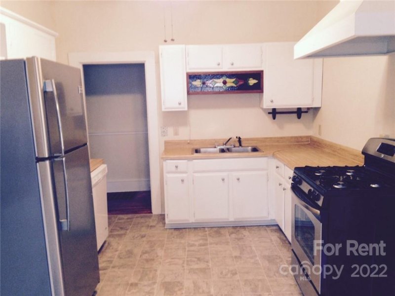 Property image 2 at 169 8th Avenue, Cramerton, NC 28032