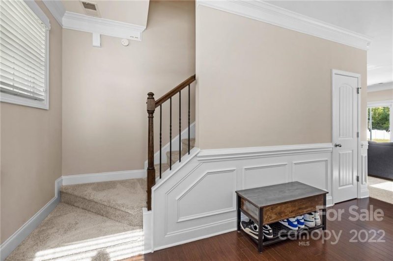 Property image 2 at 5820 Pepperpike Way, Charlotte, NC 28213