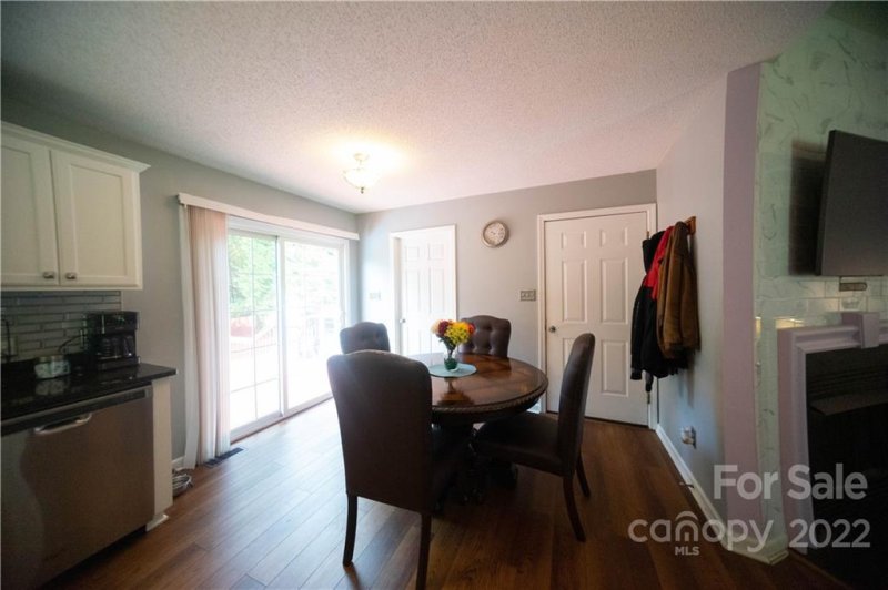 Property image 4 at 2146 Redberry Lane, Conover, NC 28613