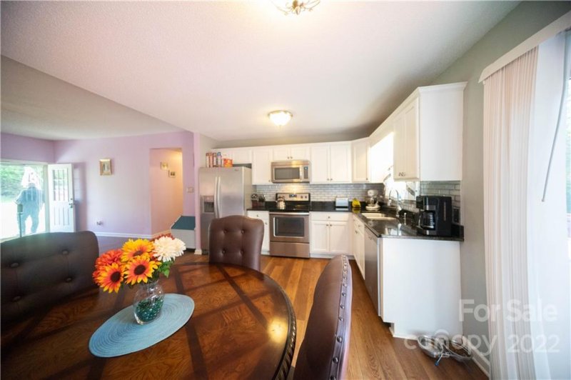 Property image 5 at 2146 Redberry Lane, Conover, NC 28613