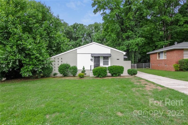 1431 Chelveston Drive