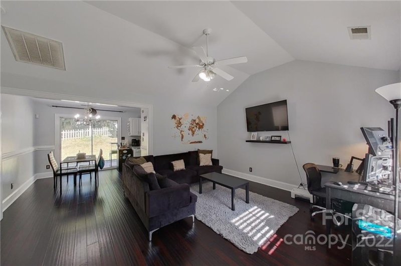 Property image 2 at 1317 Grass Meadows Court, Charlotte, NC 28216