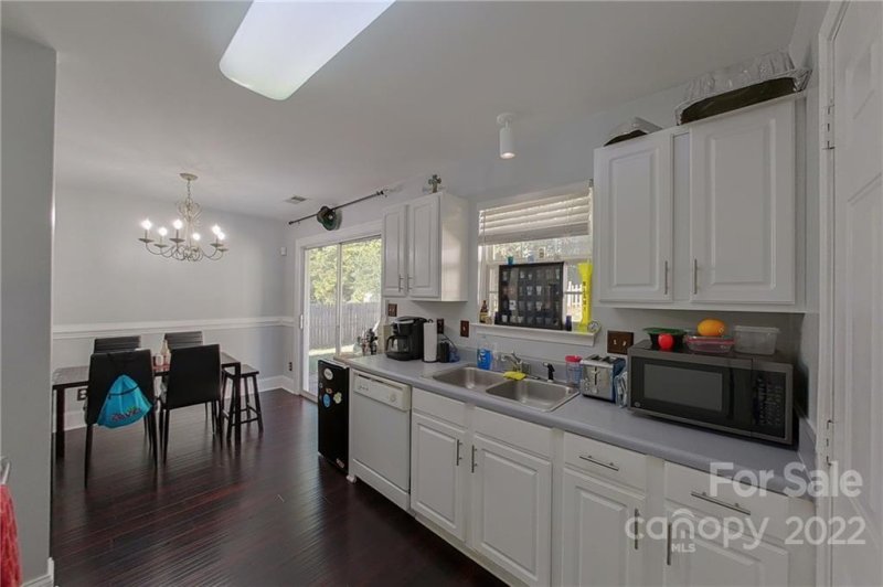 Property image 5 at 1317 Grass Meadows Court, Charlotte, NC 28216