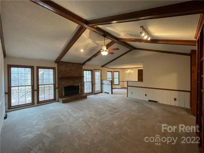 Property image 2 at 5617 All Saints Lane, Charlotte, NC 28226