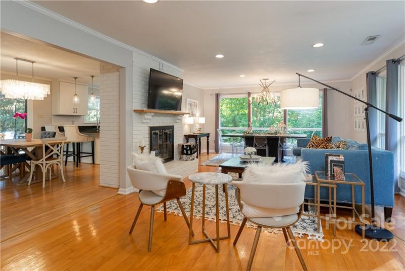 Property image 3 at 124 Overlook Road, Asheville, NC 28803