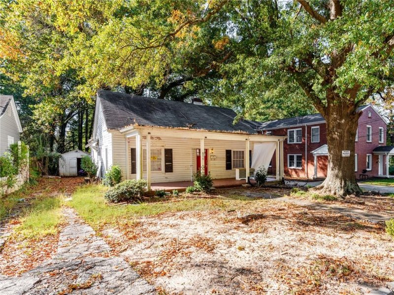 Property image 2 at 511 W 6th Avenue, Gastonia, NC 28052