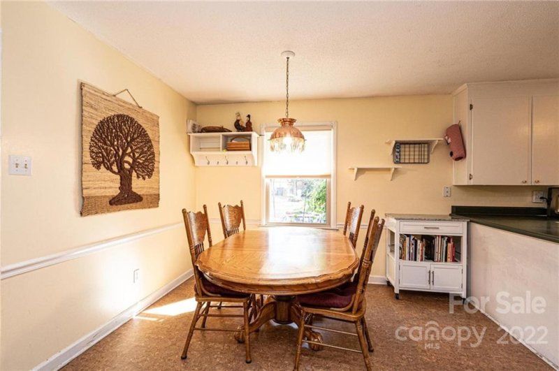 Property image 4 at 2410 23rd Street, Hickory, NC 28601