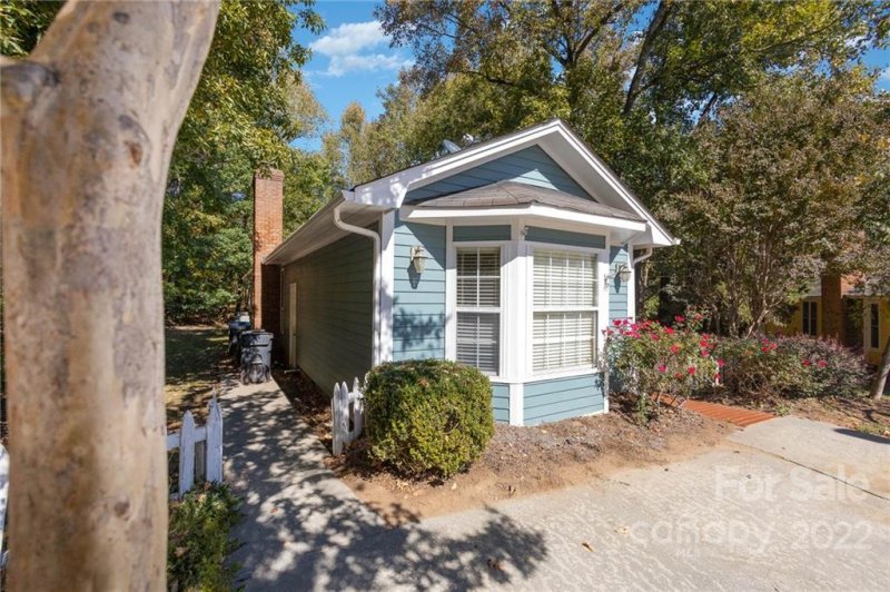 Property image 2 at 2928 Cherry Blossom Court, Fort Mill, SC 29715