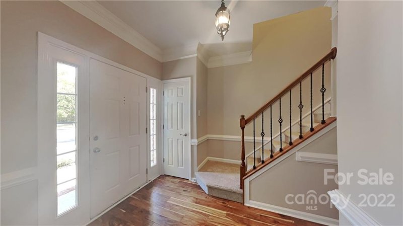 Property image 2 at 9407 Willow Tree Lane, Charlotte, NC 28277