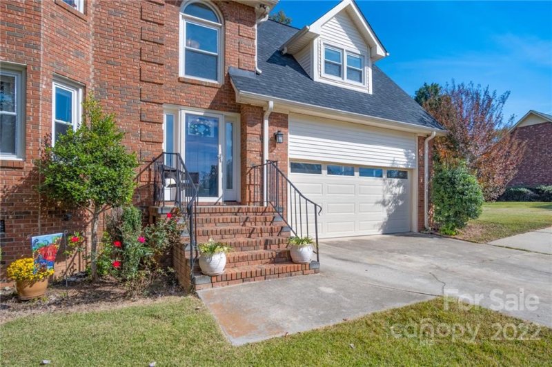 Property image 2 at 3246 Kings Row Drive, Rock Hill, SC 29732